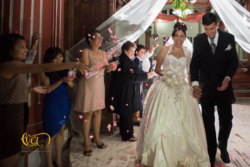 fotos durante la boda en Veracruz, Mexico, fotografo profesional coatzacoalcos, minatitlan, boca del rio